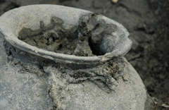 Earthenware used as a well bucket excavated from well no.4 image