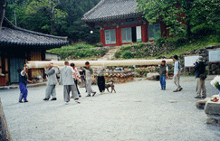 Transportation of the gwaebul Gwaebul at Unheungsa Temple image