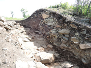 Excavation of the southeastern wall