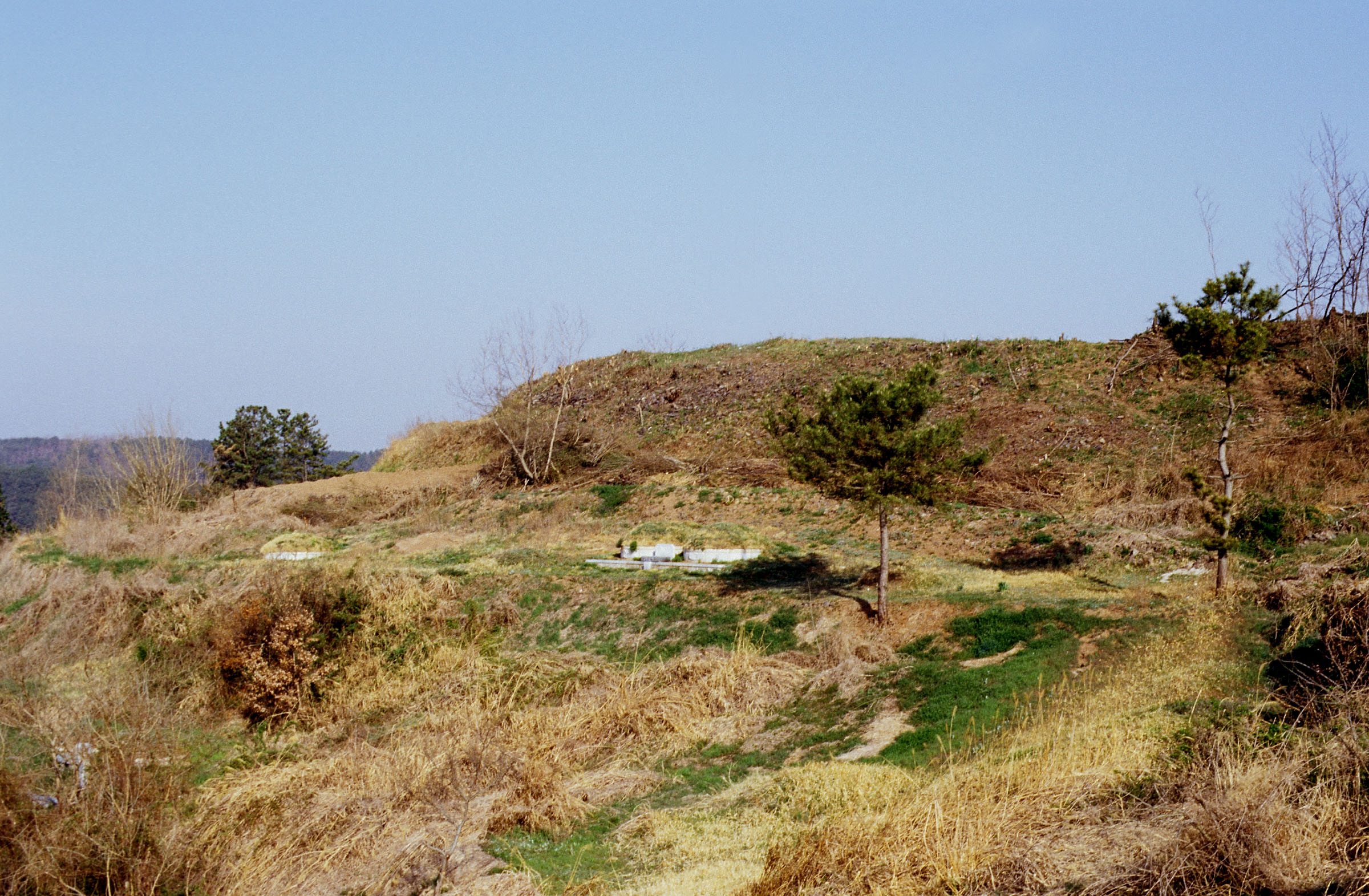 성산산성 남서 외성벽 모습 이미지 입니다.